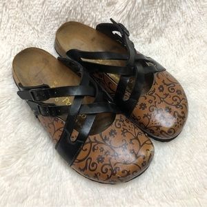 Birkenstock Papillio Leather Close Toe Scroll Print Tan & Black Sandal Shoes, 9